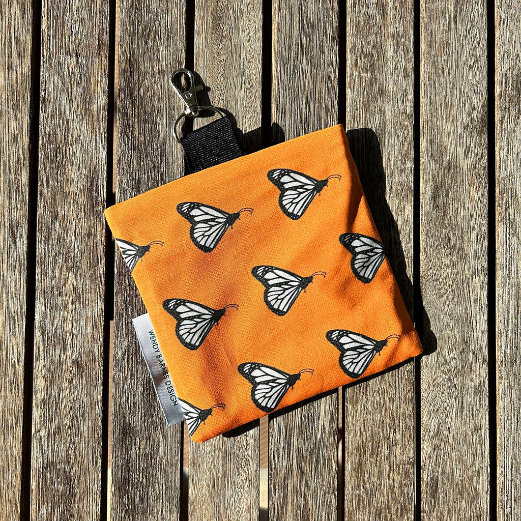 Monarch Butterfly Keychain: A Timeless Accessory for Nature Enthusiasts to Unlock the Beauty of Nature