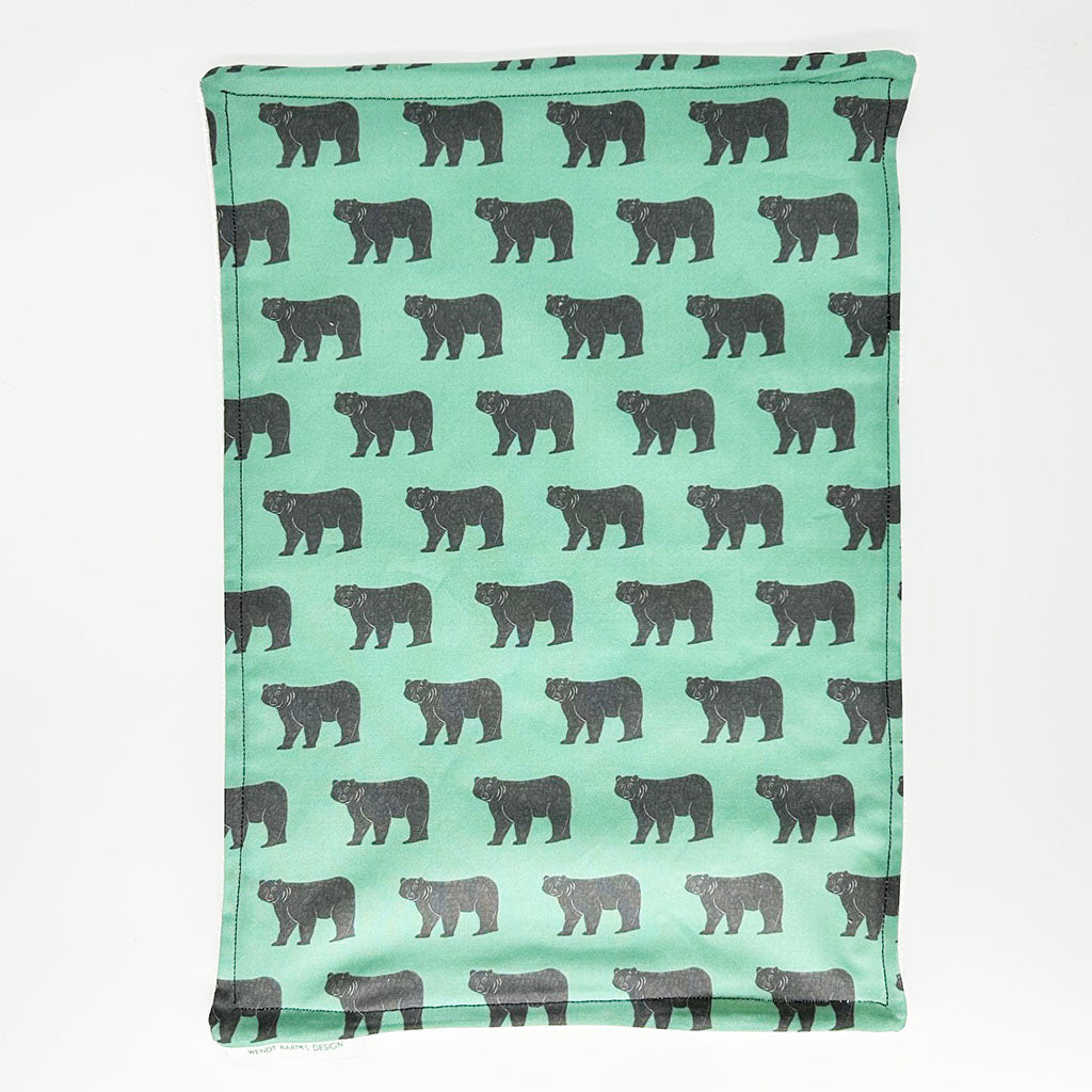 Towel with bears