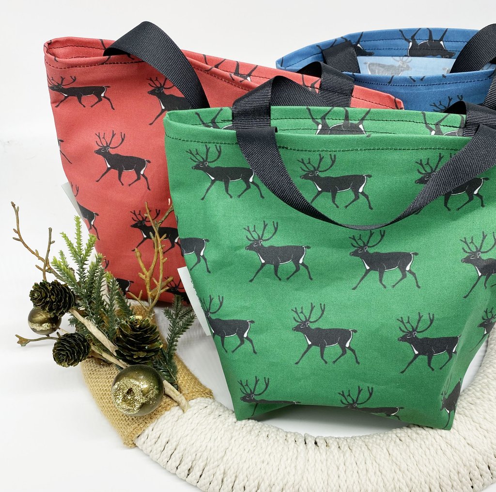 Wildlife Lovers Holiday Gift Guide 2021